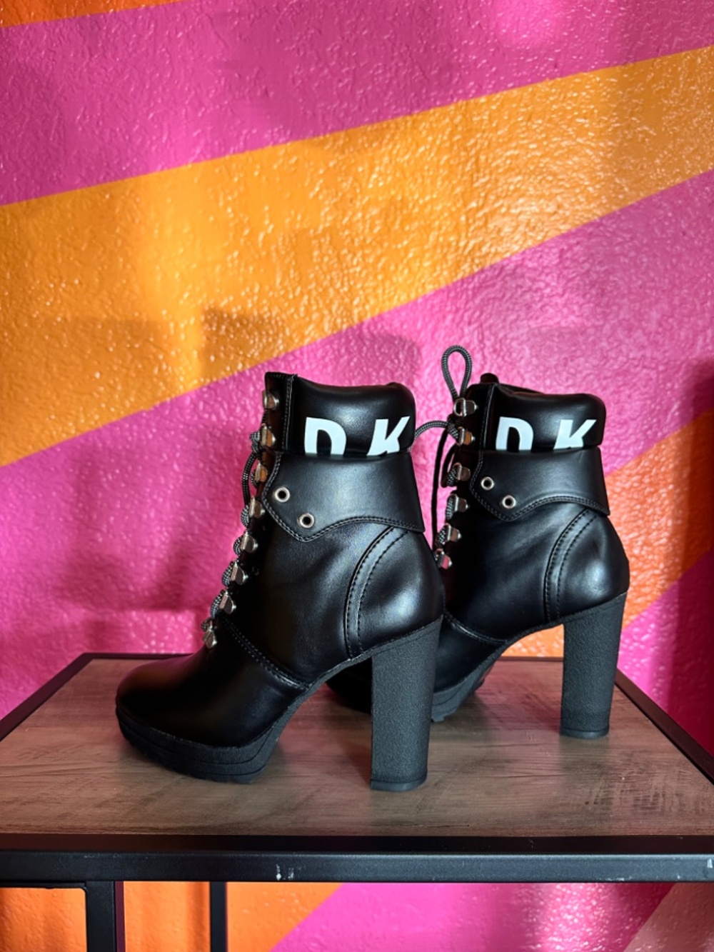 DKNY Black Leather Lace-Up Ankle High Heeled Boots Women's 6.5 - Picture 6 of 14